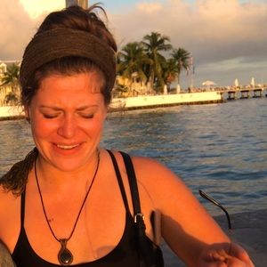 Meet your Posher, Courtney